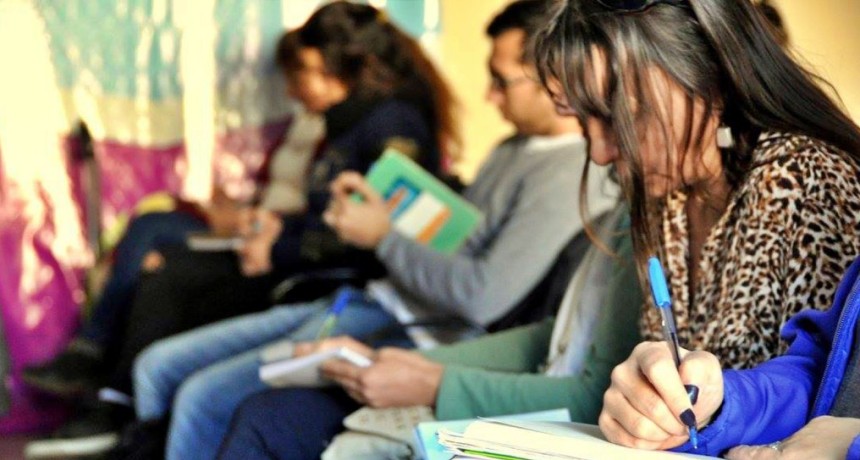Becas UMAZA: convocatoria para estudiantes tupungatinos