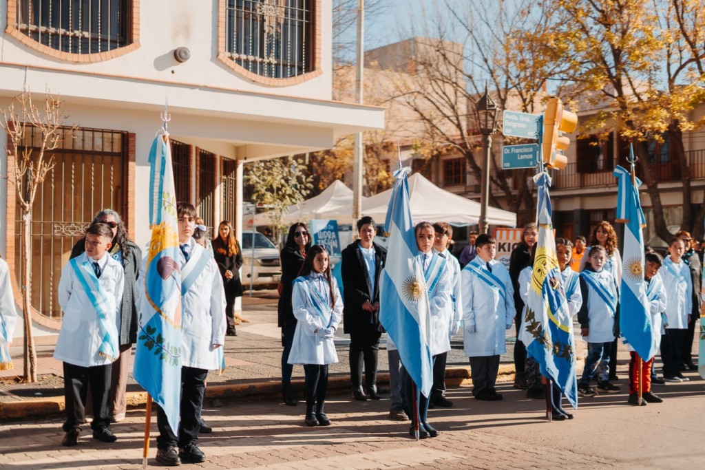 Tupungato conmemor&oacute; el D&iacute;a del Himno Nacional Argentino con un c&eacute;lebre encuentro patri&oacute;tico
