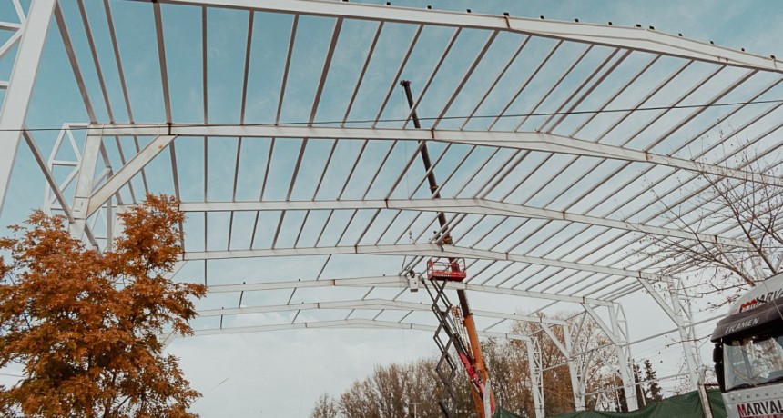 La obra del Play&oacute;n Deportivo Cubierto de San Jos&eacute; alcanz&oacute; un 90% de avance