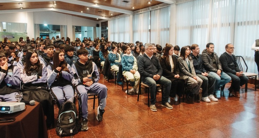 Mas de 200 estudiantes del Valle de Uco participaron en Tupungato de la 3? Edici&oacute;n del Taller Provincial 