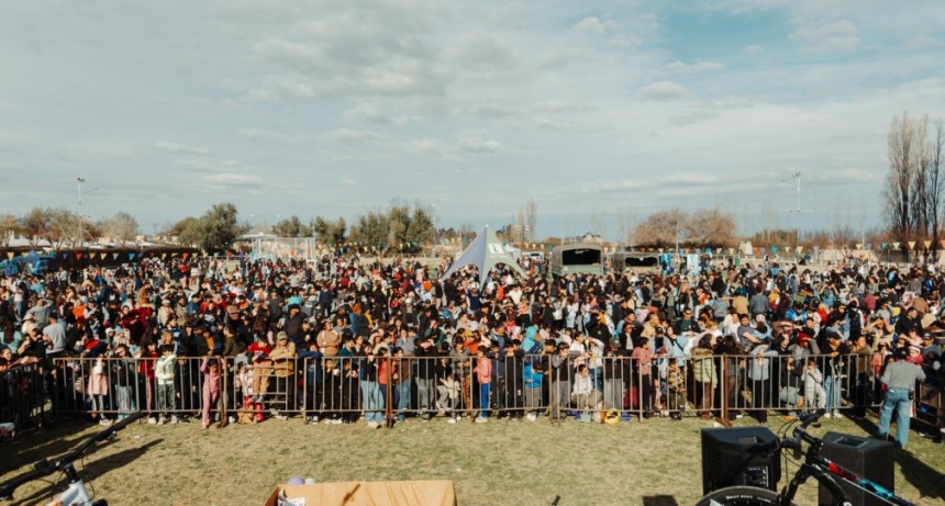 Tupungato celebr&oacute; el D&iacute;a del Ni&ntilde;o: m&aacute;s de 6000 peque&ntilde;os se divirtieron, jugaron, recibieron una merienda y algunos afortunados ganaron premios